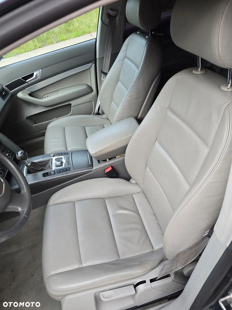 Audi A6 Avant - 13