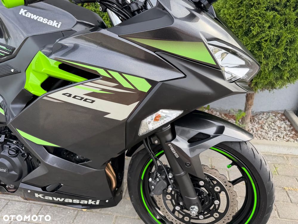 Kawasaki Ninja 400 - 16