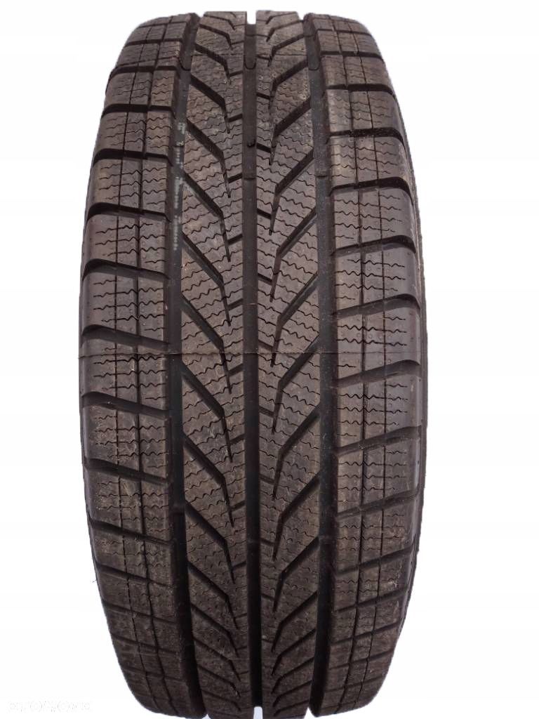 Fulda Conveo Trac 3 215/70 R15C 109/107S 2021 8mm - 1