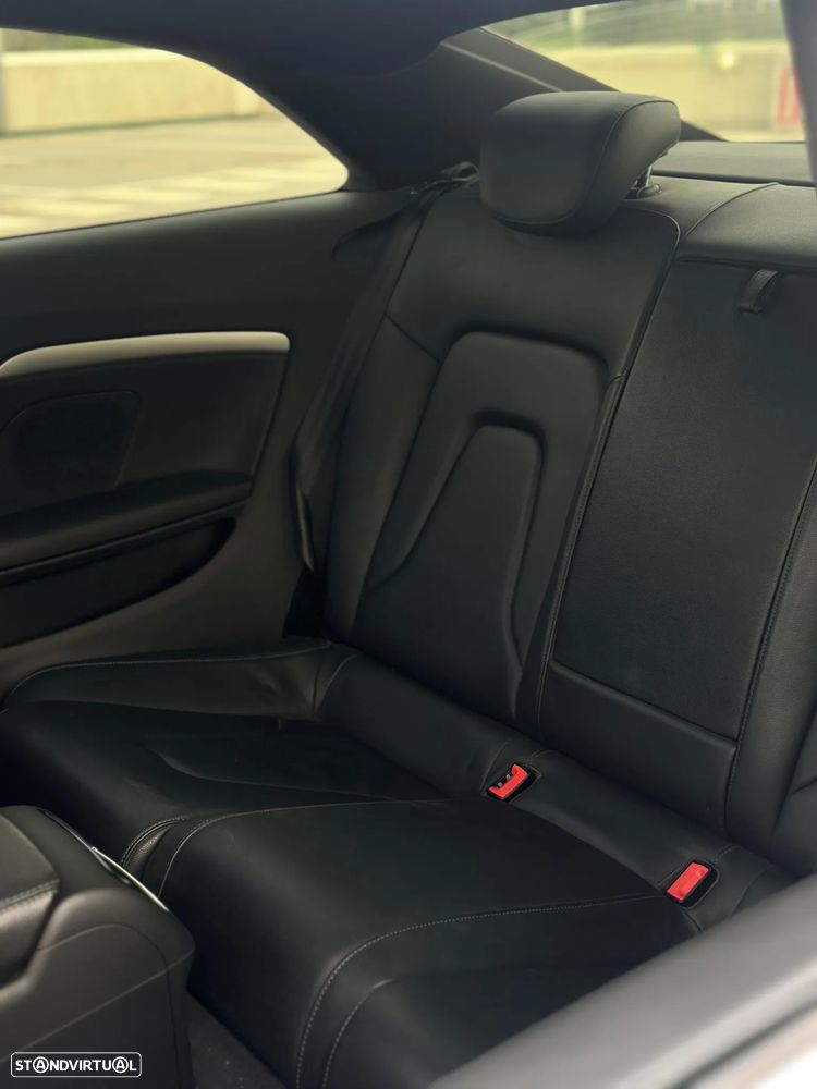 Audi A5 2.0 TFSI quattro S-tronic - 11