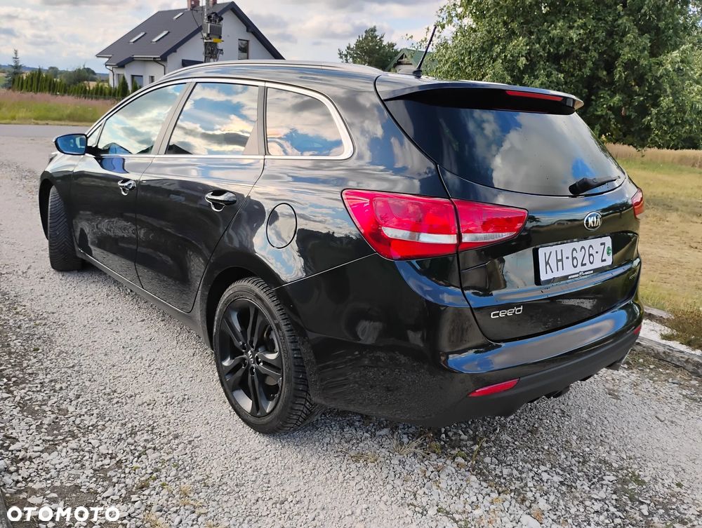 Kia Ceed 1.6 CRDi GT Line - 10