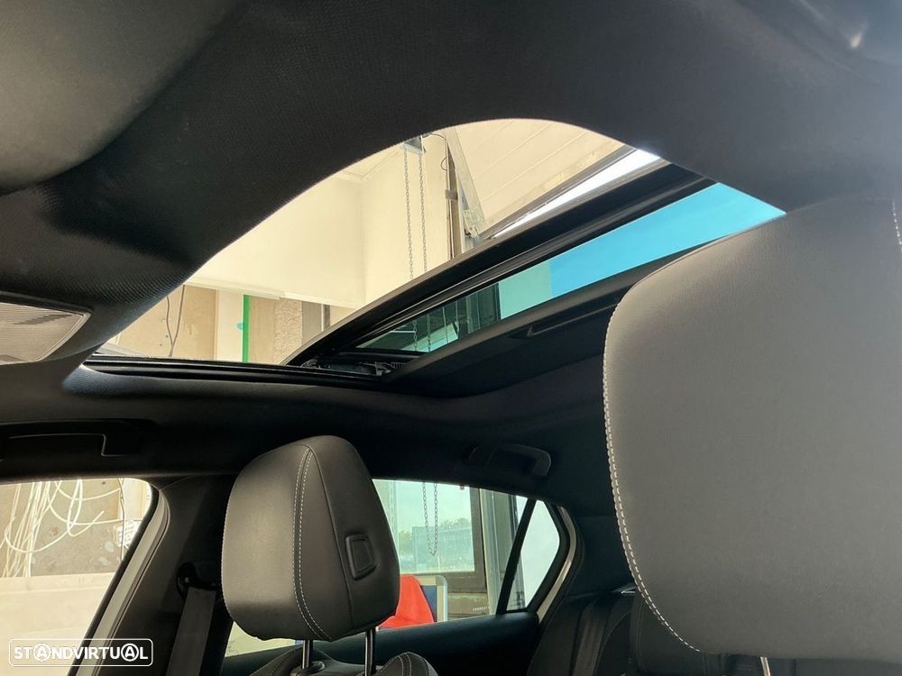 Opel Astra 1.2 Turbo Auto Ultimate - 12