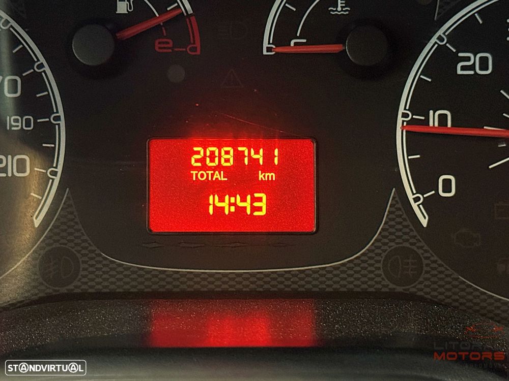 Fiat Doblo - 22
