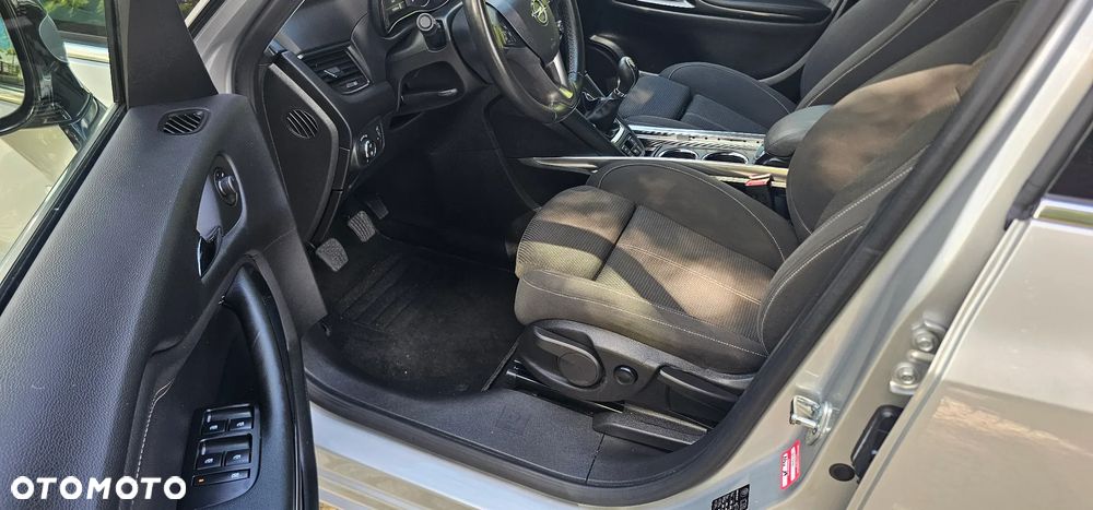 Opel Zafira - 11