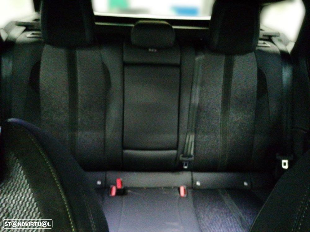 Peugeot 308 SW 225 e-EAT8 GT - 10