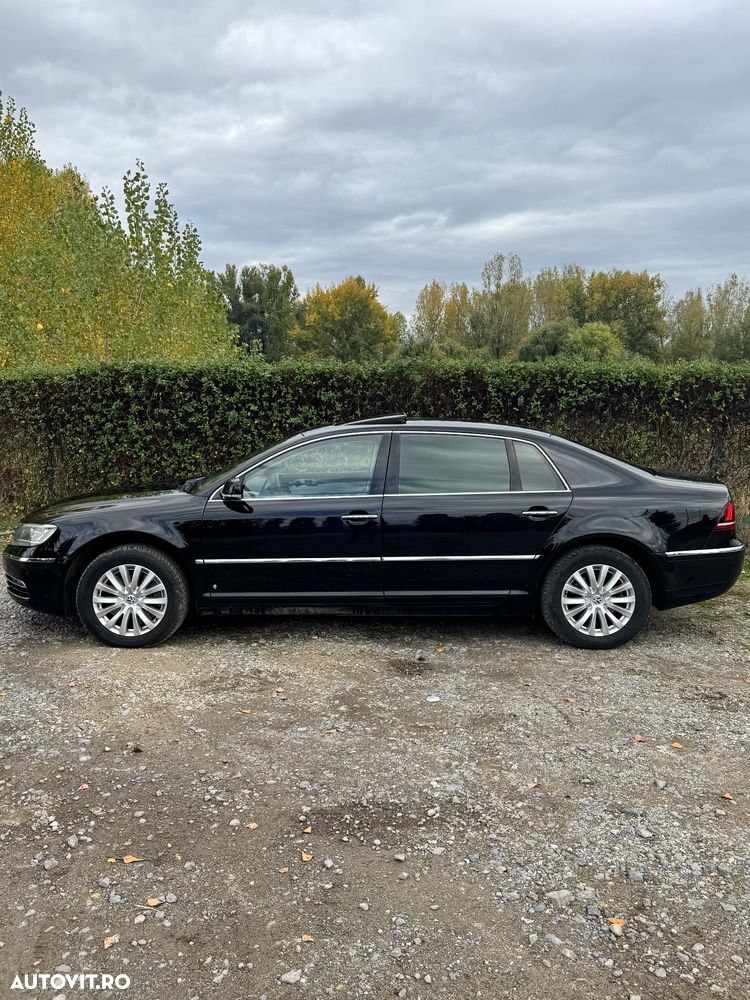 Volkswagen Phaeton - 7