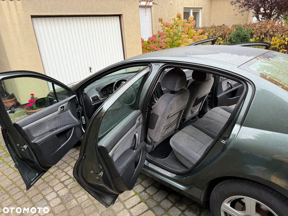 Peugeot 407 2.0 HDI Intense - 6