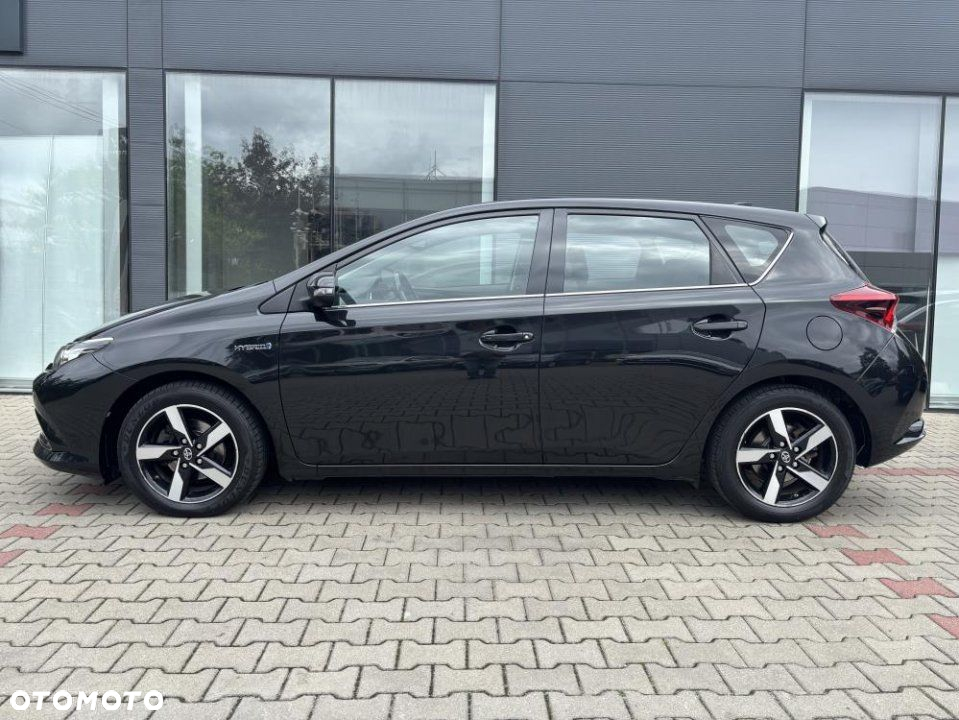 Toyota Auris - 5