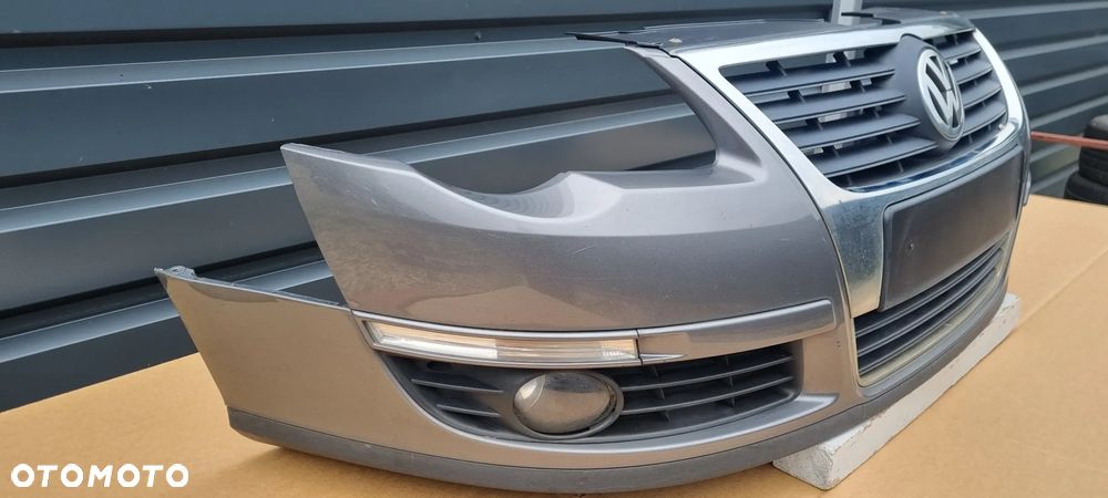 VW PASSAT B6 2005- Zderzak przód oryginał MB181 - 9