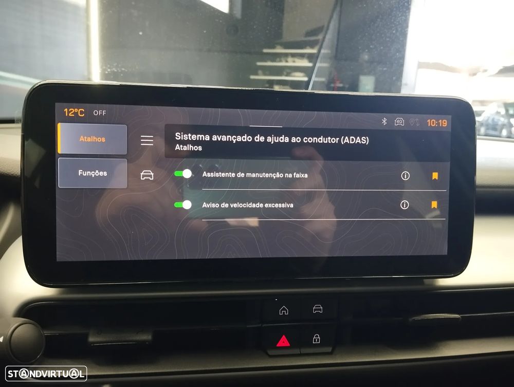 Jeep Avenger 1.2 e-Hybrid Longitude DCT - 29