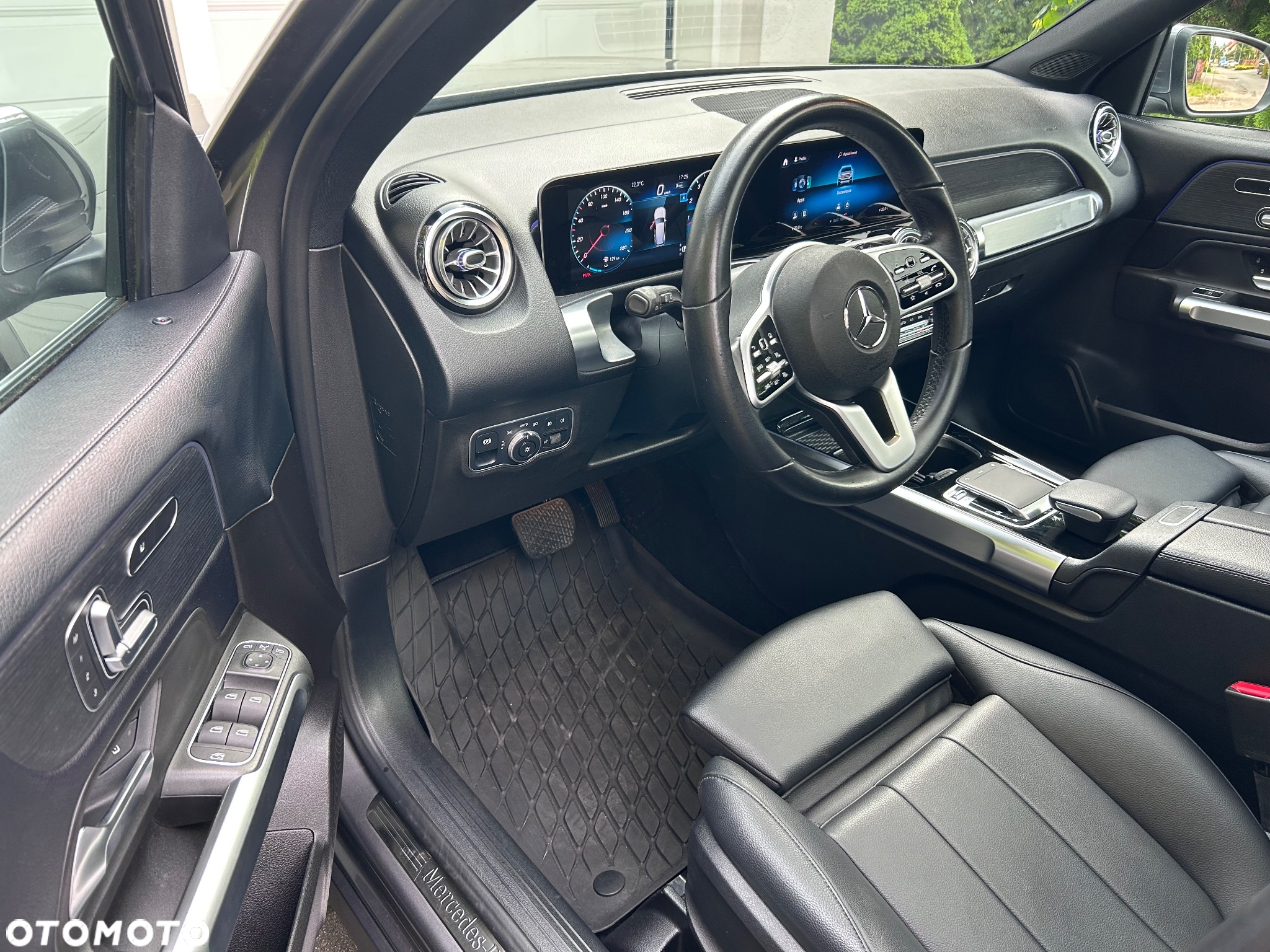 Mercedes-Benz GLB 250 4-Matic 8G-DCT - 16