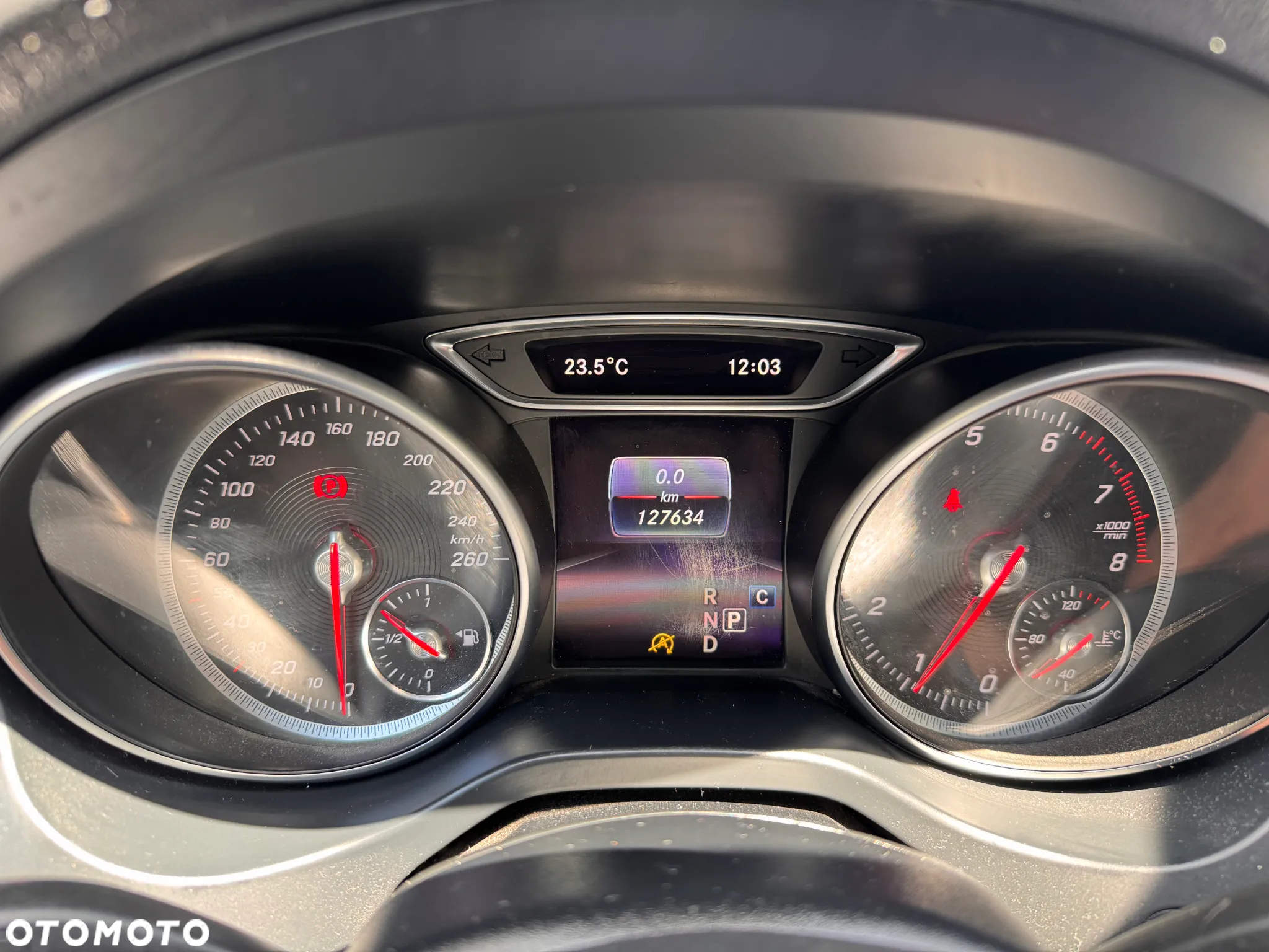 Mercedes-Benz CLA Shooting Brake 180 7G-DCT AMG Line - 13