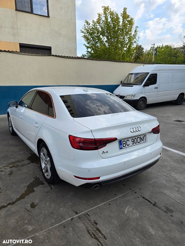 Audi A4 2.0 TDI S tronic - 2