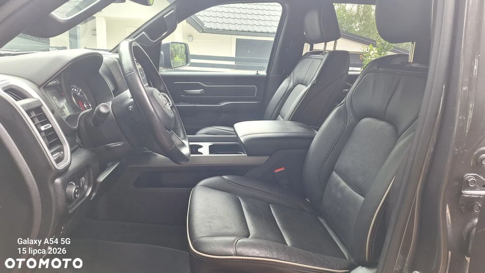 RAM 1500 5.7 Crew Cab Bighorn - 20