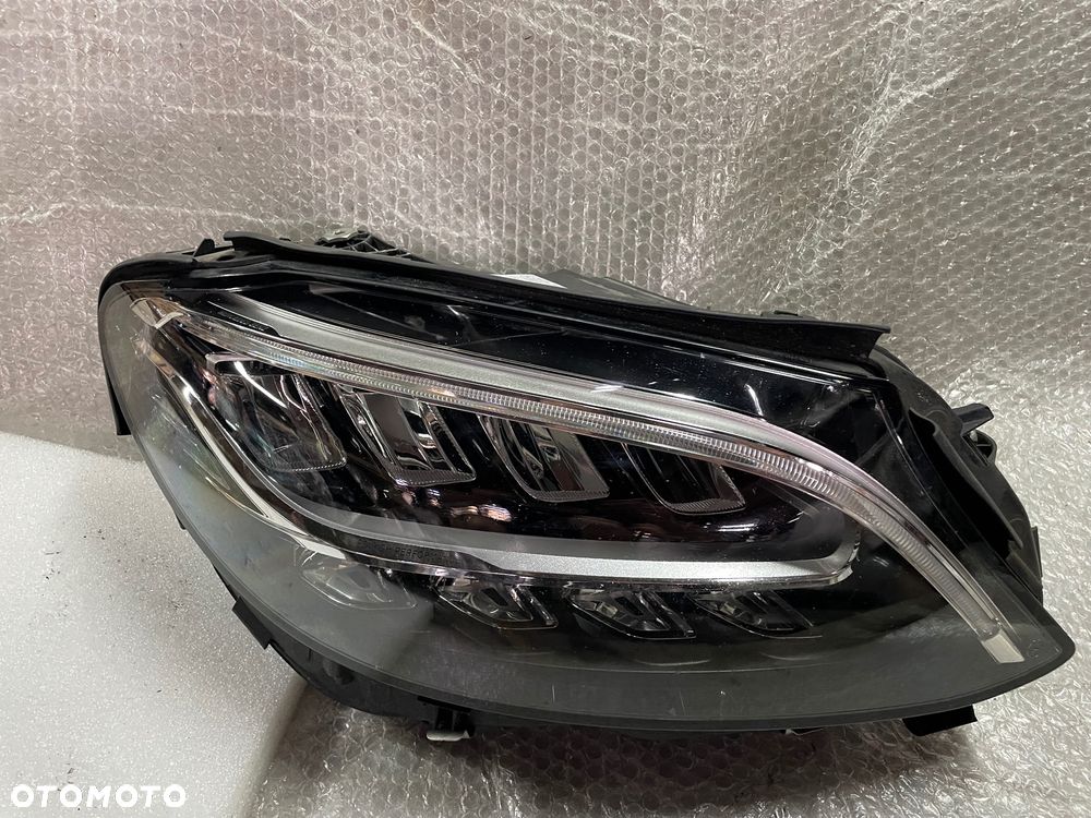 LAMPA PRZÓD PRAWA FULL LED HIGH PERFORMANCE LED MERCEDES BENZ C-KLASA W205 C205 A2059062206 KZ - 8