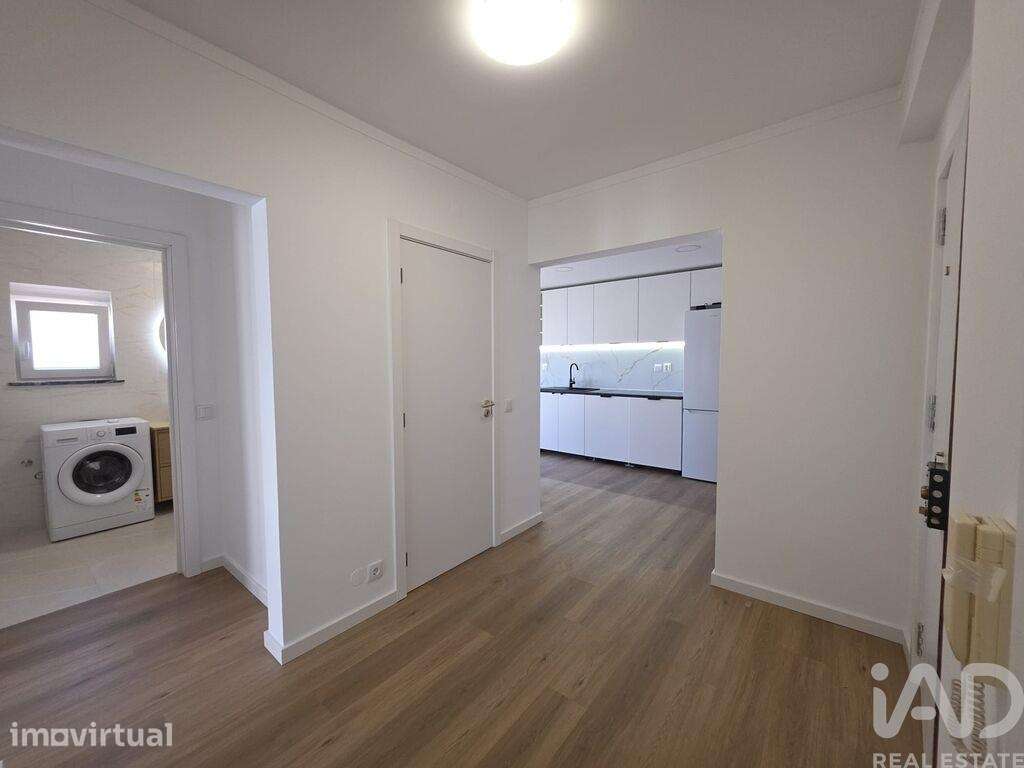 Apartamento T2 em Olhão de 100 m2 - Grande imagem: 3/11