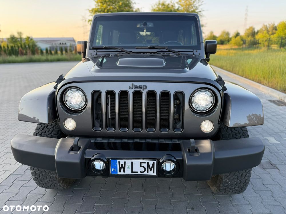 Jeep Wrangler - 2