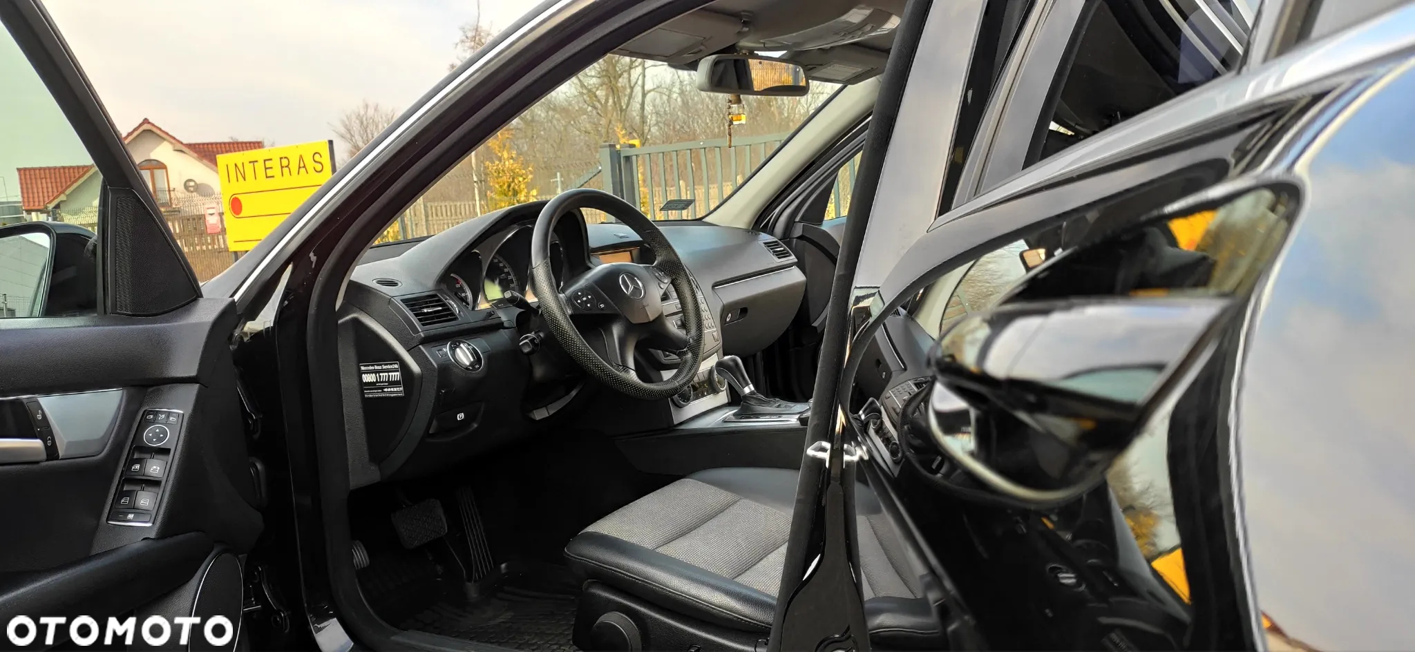 Mercedes-Benz Klasa C 180 T CGI Automatik BlueEFFICIENCY Avantgarde - 20