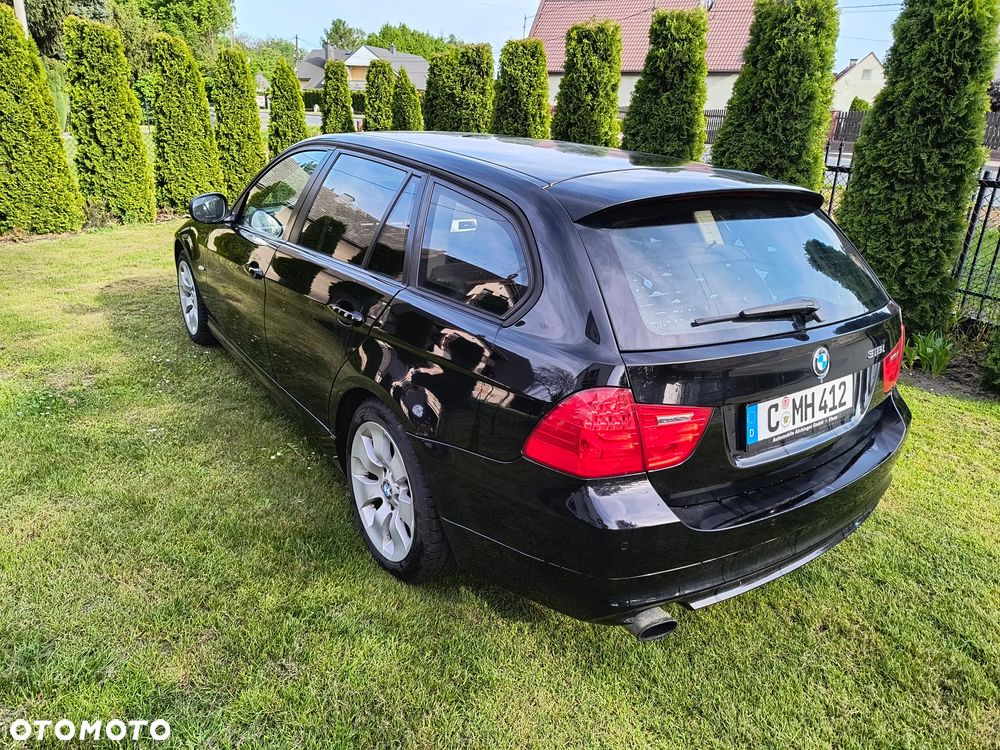 BMW Seria 3 318i Edition Exclusive - 6