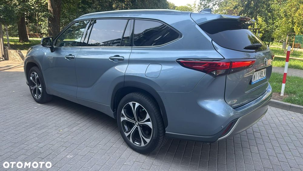 Toyota Highlander 2.5 Hybrid Executive - 7