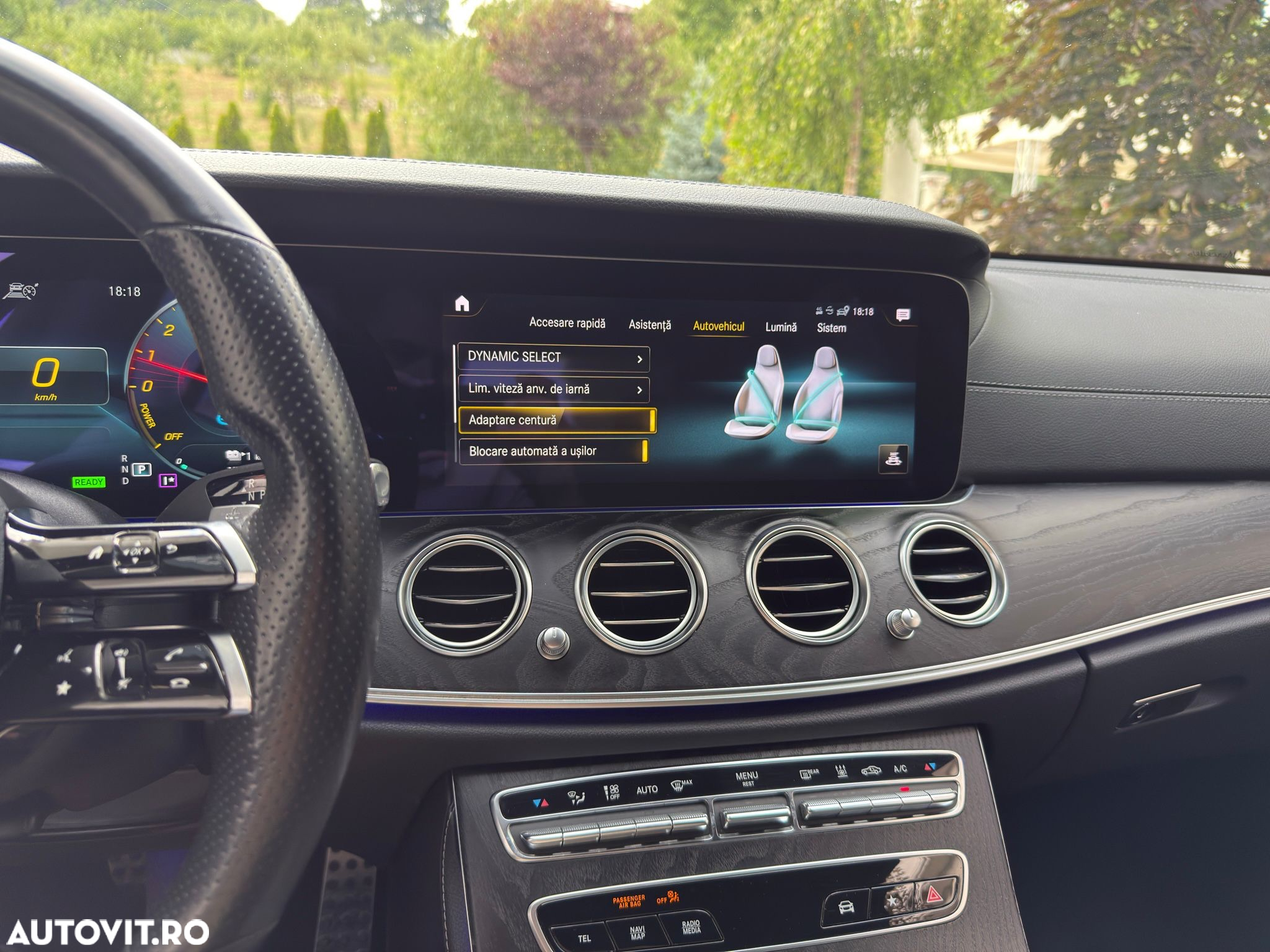 Mercedes-Benz E 300 9G-TRONIC AMG Line - 40