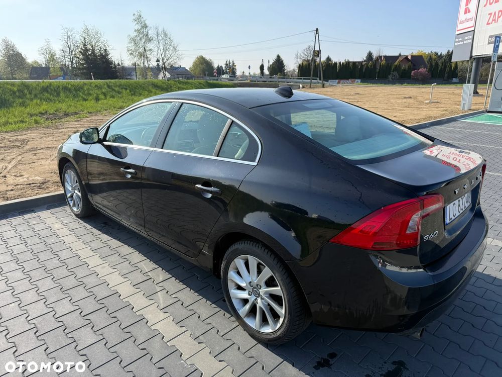 Volvo S60 T3 Summum - 3