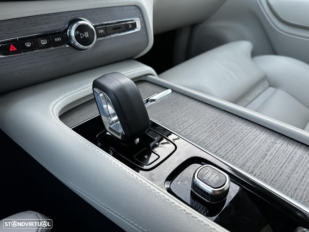 Volvo XC 90 2.0 T8 PHEV Plus Bright AWD - 33