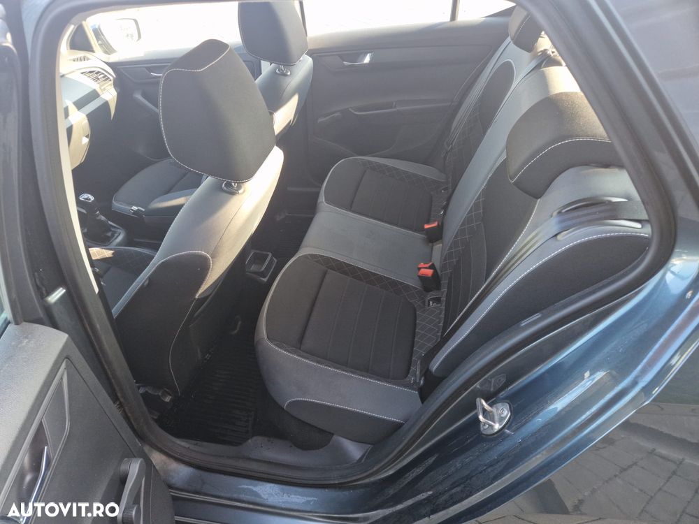 Skoda Fabia - 18