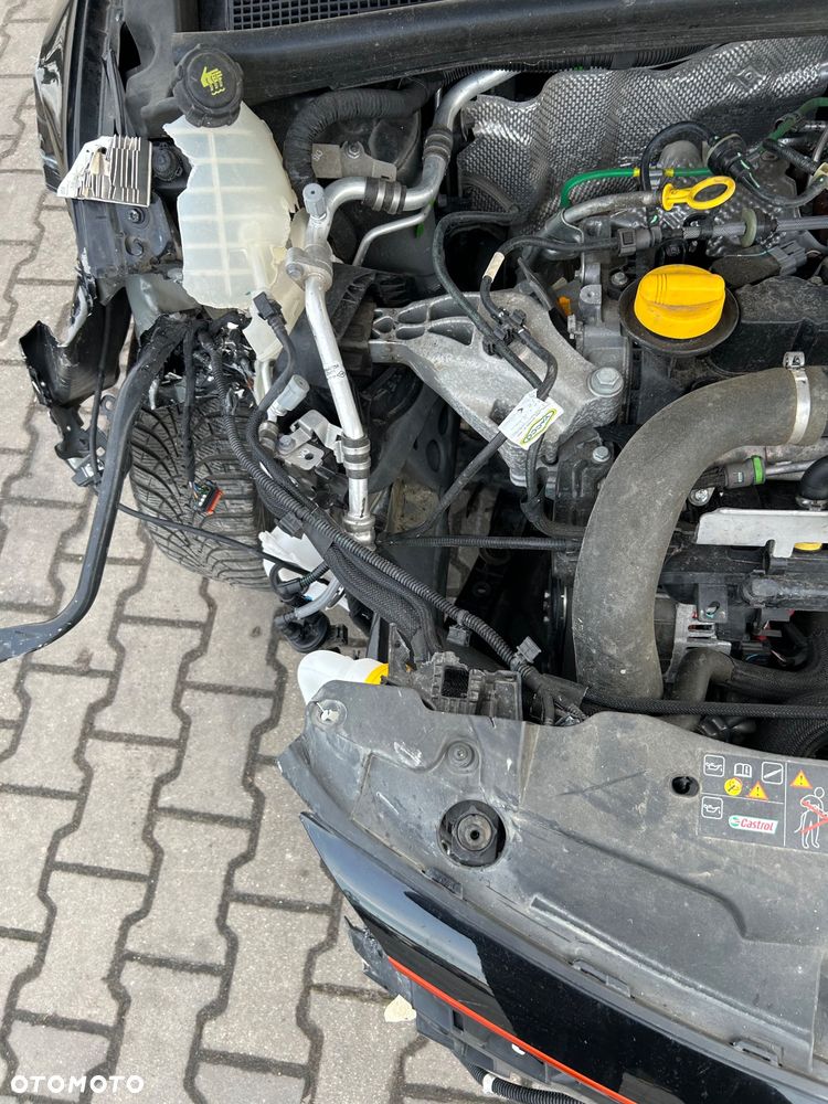 Renault Clio - 25
