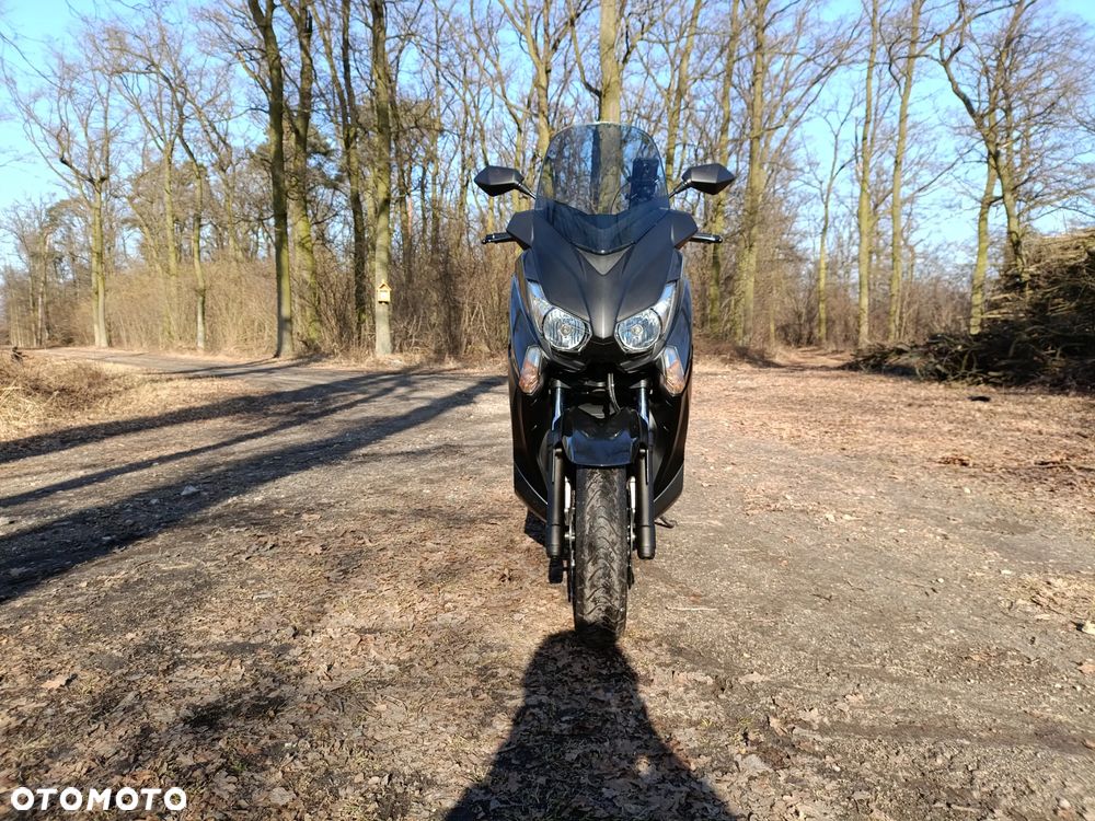 Yamaha X-max - 22