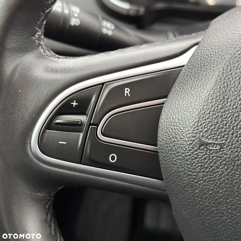 Renault Talisman ENERGY TCe 200 EDC INITIALE PARIS - 18