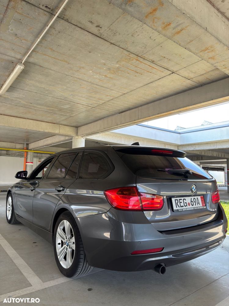 BMW Seria 3 320d Touring - 5