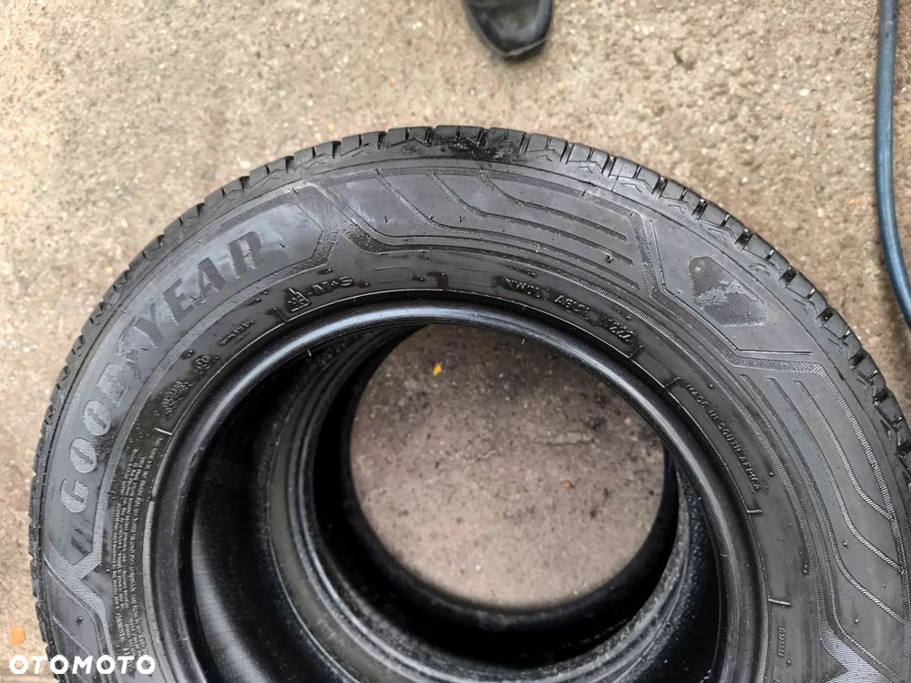 215/65R16C 16 C 109/107T Opony Całoroczne Wielosezonowe GOODYEAR VECTOR 4SEASONS CARGO 5,5mm Legnica ALU-RAD 22r. 215/65 - 7