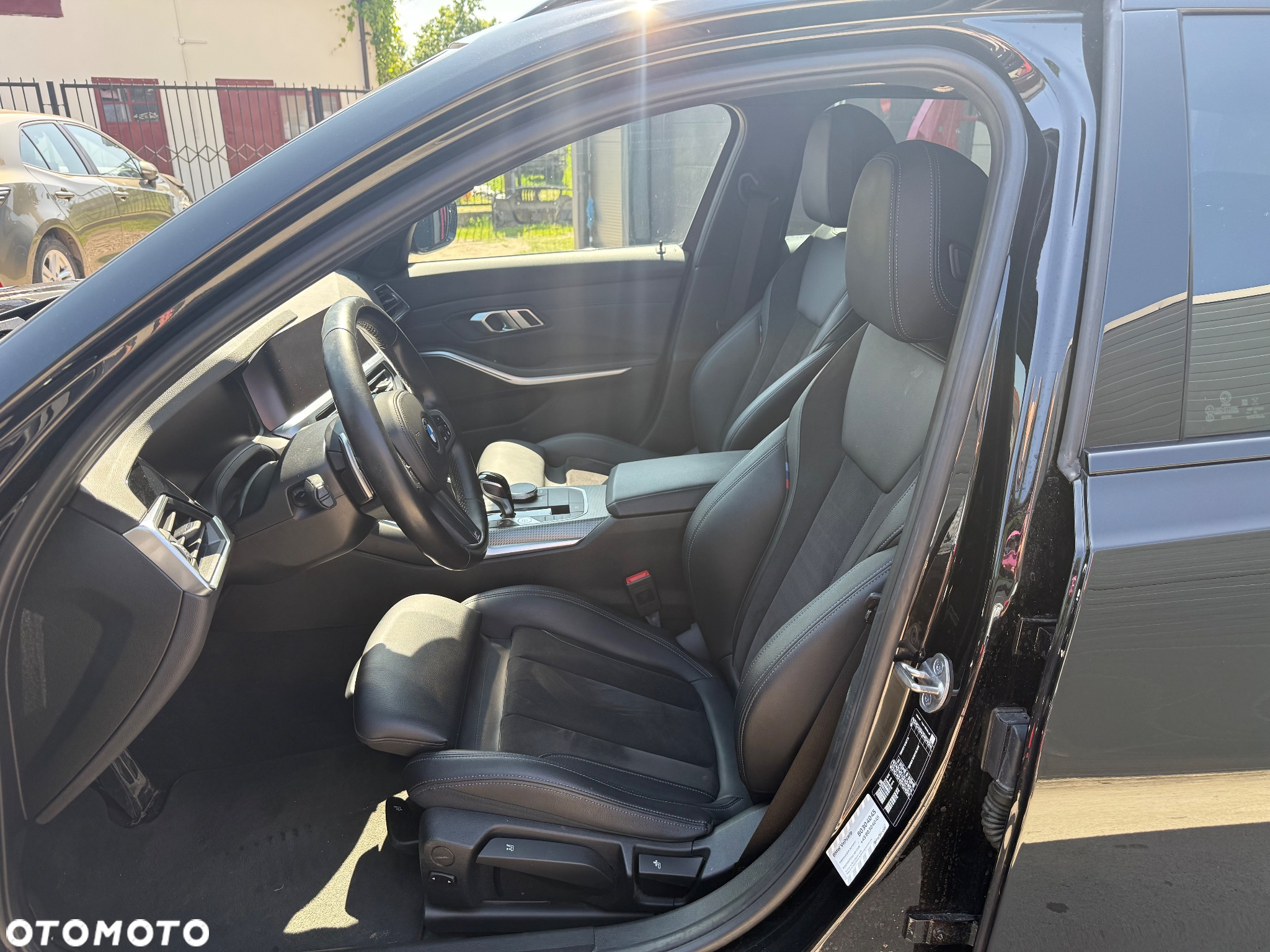 BMW Seria 3 330i M Sport sport - 28