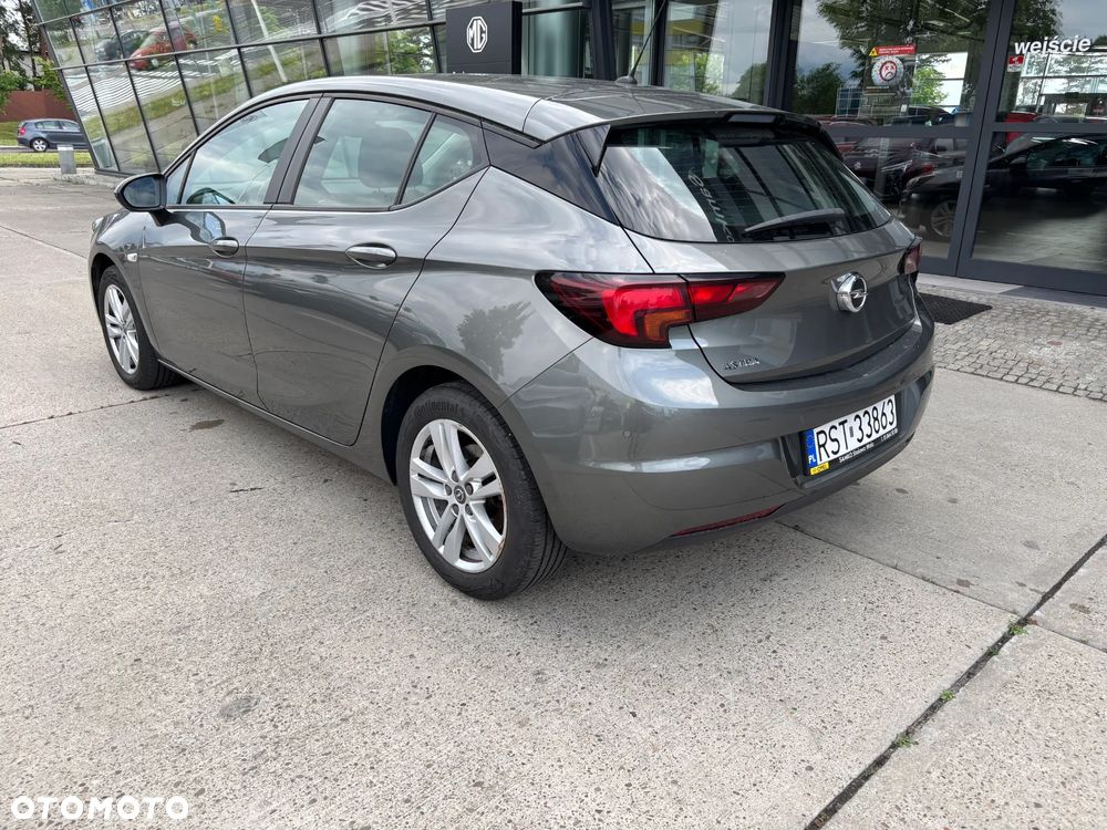 Opel Astra 1.2 T Edition S&S - 6