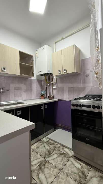 Garsoniera spatioasa, 30 mp, balcon inchis, zona Reghin — fotografia 3