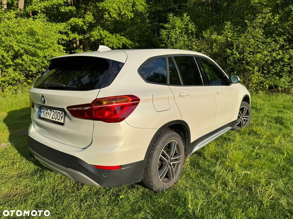BMW X1 sDrive18i - 6