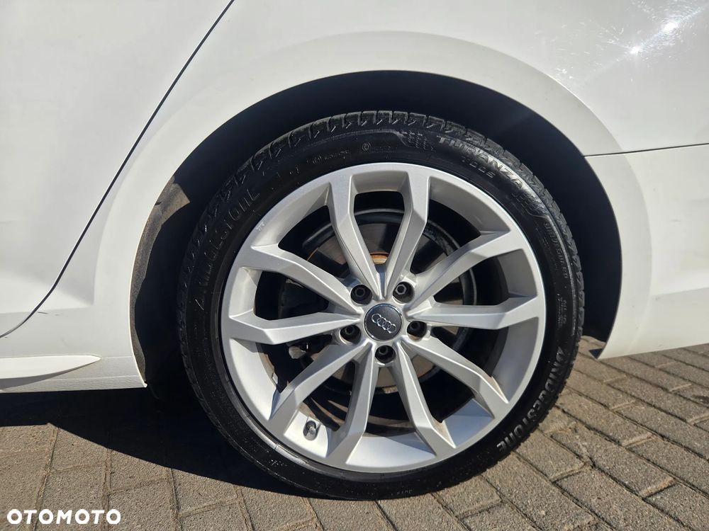 Audi A4 Avant - 12