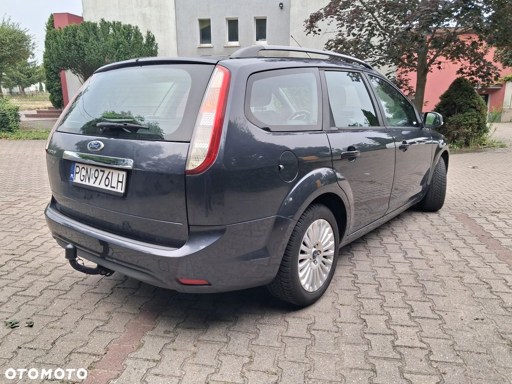 Ford Focus 1.8 FF Platinium X - 21