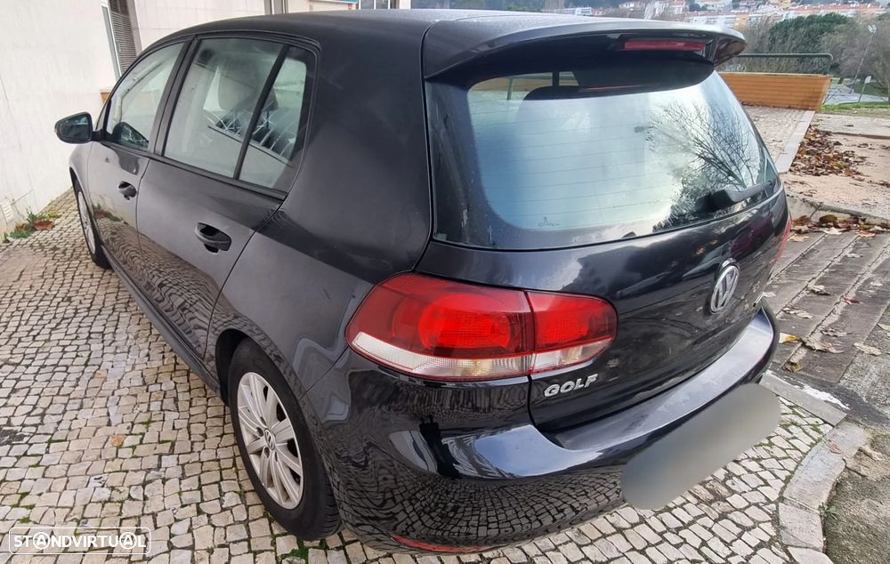 VW Golf 1.6 TDi Trendline BlueMotion - 3