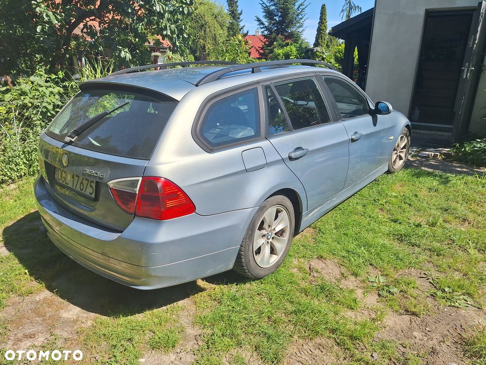 BMW Seria 3 320d DPF - 4