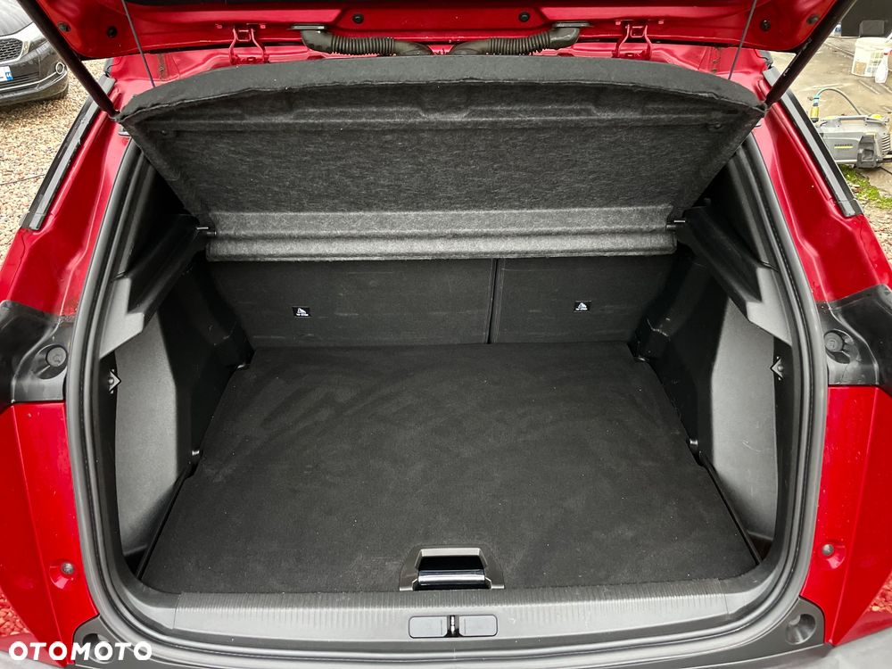 Peugeot 2008 1.5 BlueHDi GT Pack S&S EAT8 - 35