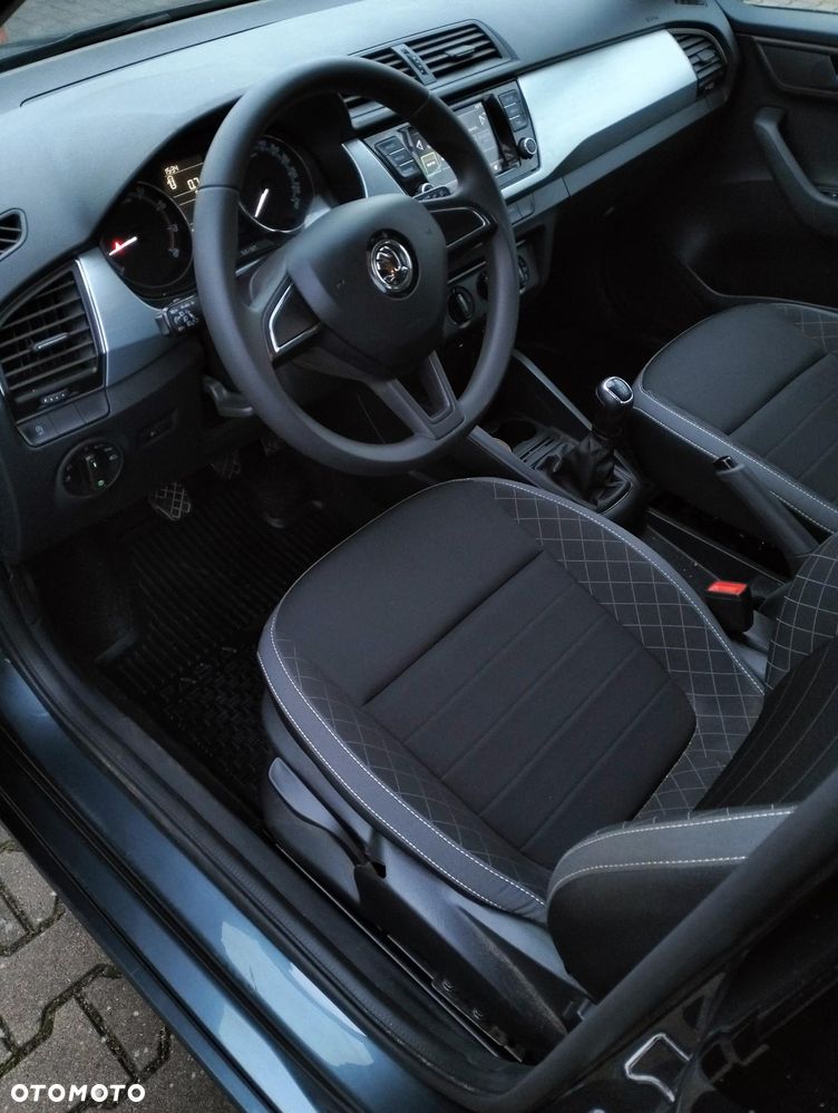Skoda Fabia 1.0 Ambition - 10