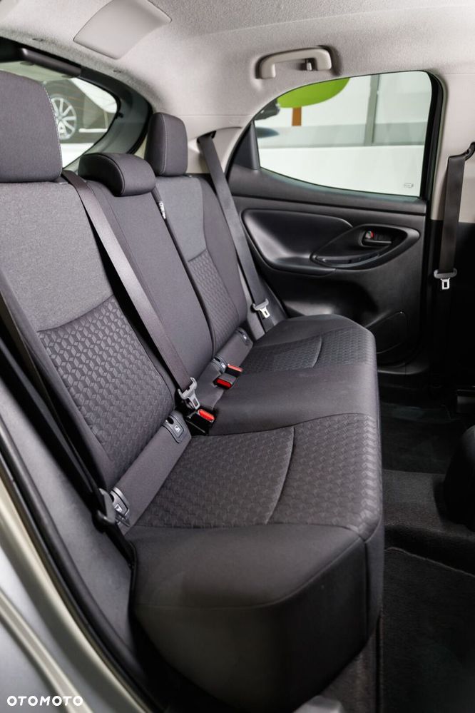 Toyota Yaris - 20