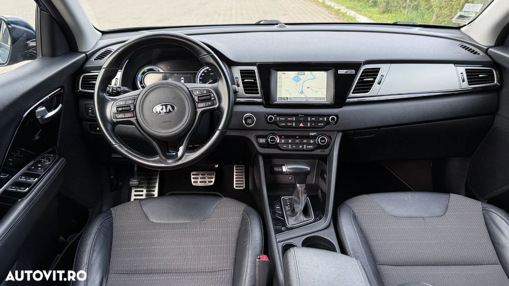 Kia Niro 1.6 GDI 2WD Aut. Vision - 10