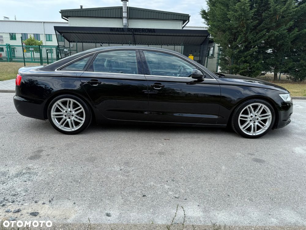 Audi A6 - 4
