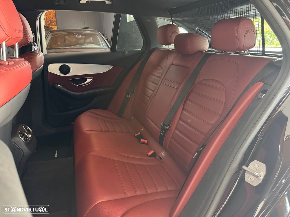 Mercedes-Benz C 300 h AMG Line - 17