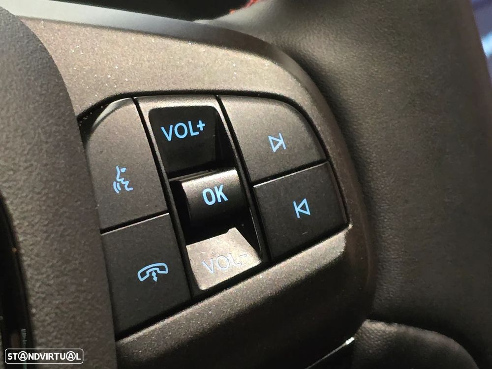 Ford Mustang Mach-E AWD PREMIUM - 25