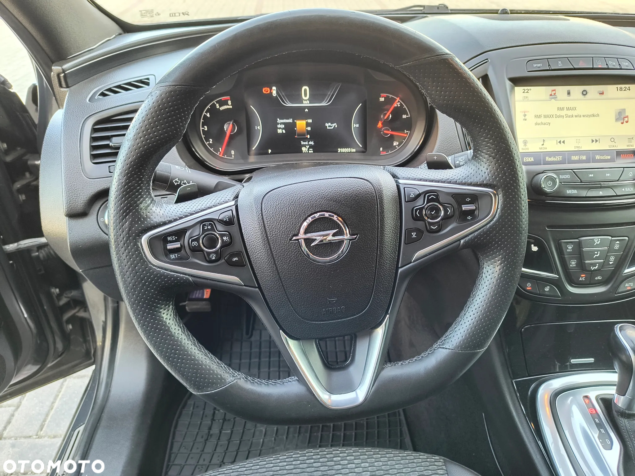 Opel Insignia - 12