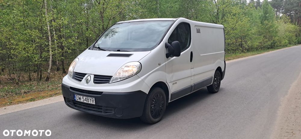 Renault Trafic - 1
